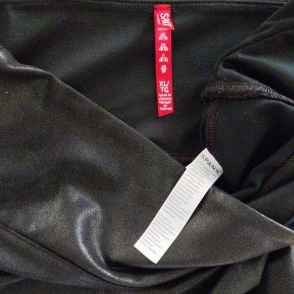 Spanx Faux Leather Leggings, Animal Print, White, Red Tops, 4 Piece, Sz Large - Picture 12 of 16